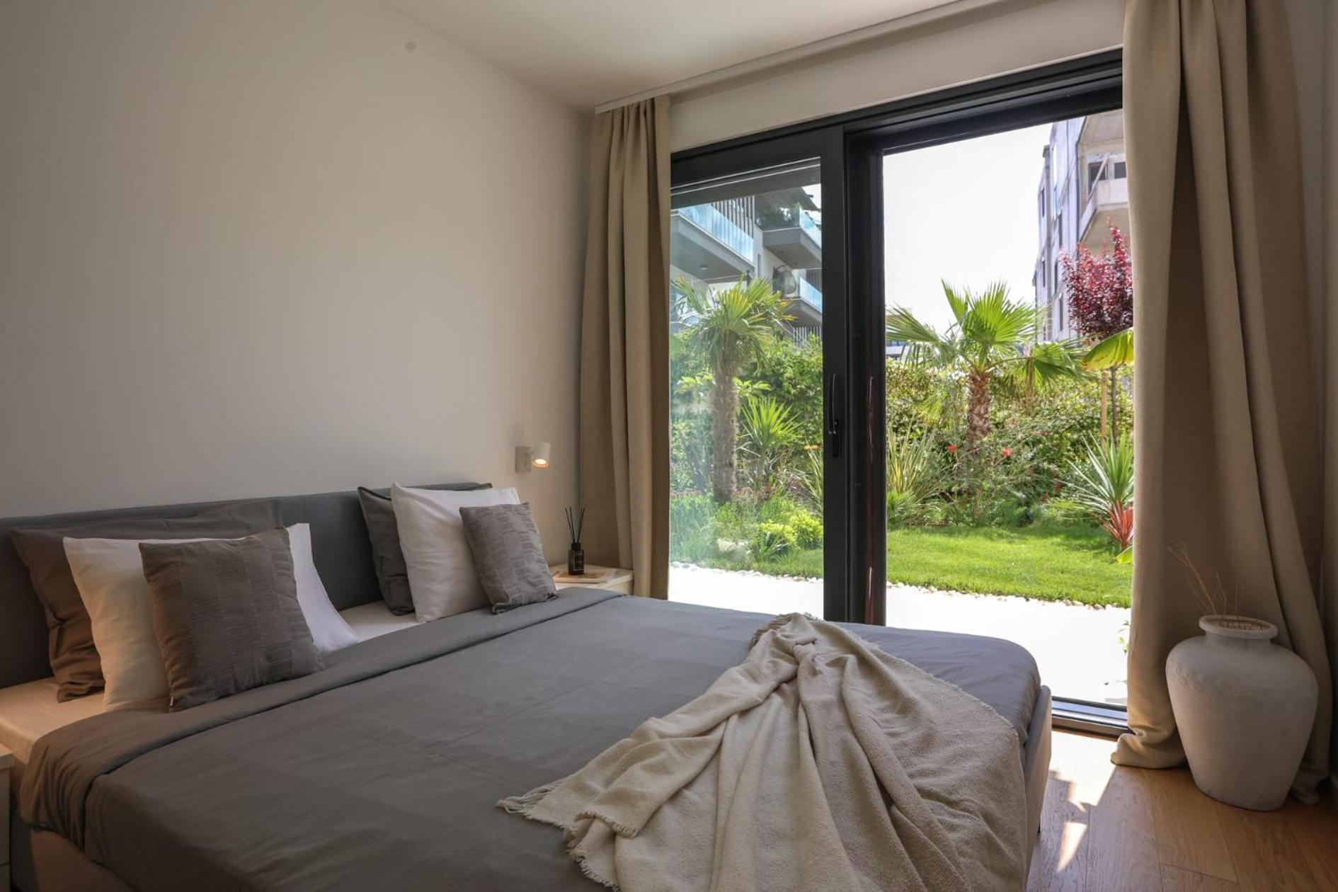 Apartment With Private Pool Split Extérieur photo