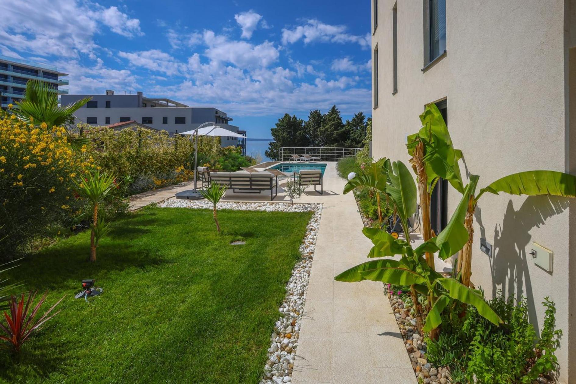 Apartment With Private Pool Split Extérieur photo